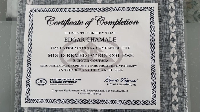 Certificate of Completion for the Mold Remediation Course issued to Edgar Chamale by Contractors State License Schools